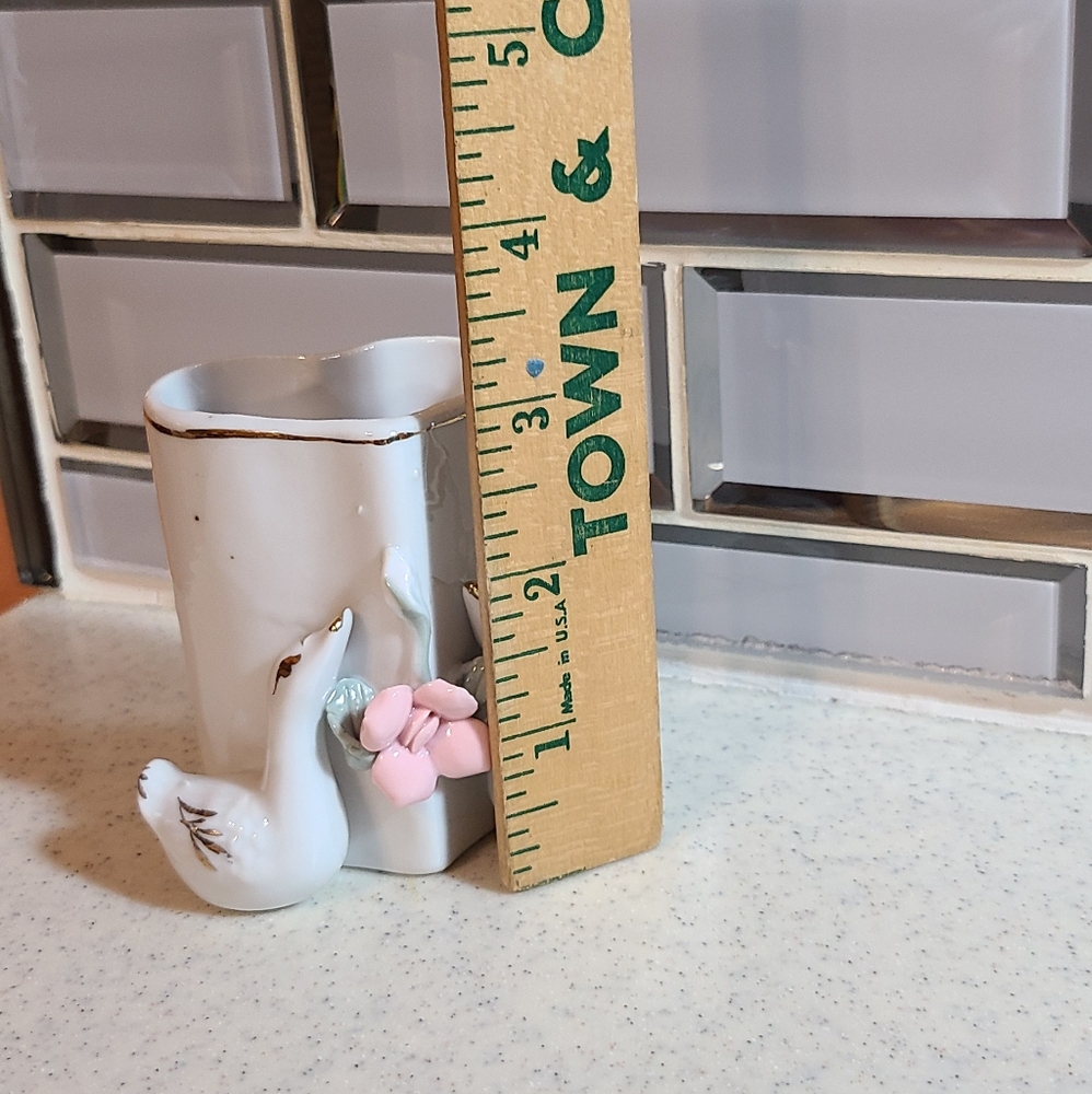 Vintage Ceramic Double White Swan With Pink Flower Trinket Holder 3" - Picture 10 of 16